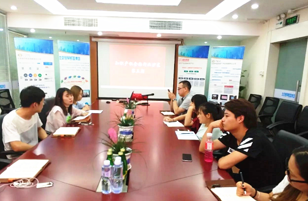 5b7cf8b261608.png 1534916448(1).png